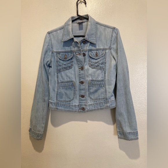 Gap Denim Women’s Jacket - Picture 2 of 5